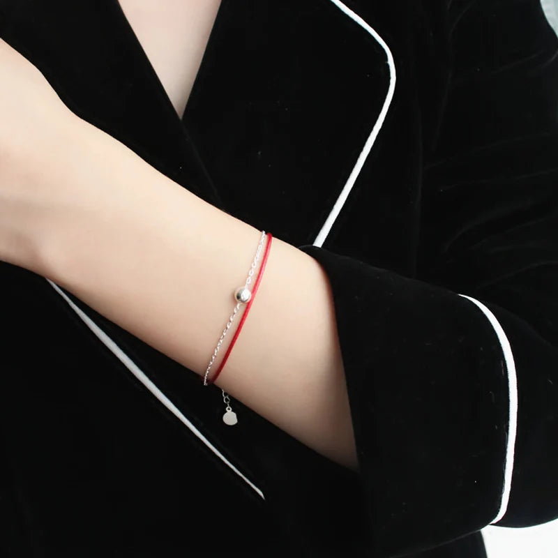 Armband Alma Verschluss-Detail - verstellbares rotes Seil für optimalen Tragekomfort