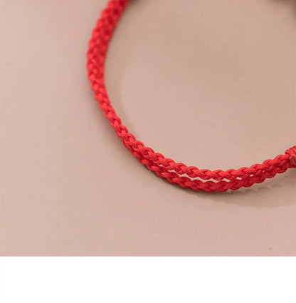 Armband Lucy aus Sterlingsilber - Seitenansicht mit Seilstruktur" "Armband Lucy 925 Silber - Draufsicht zeigt das feine Design