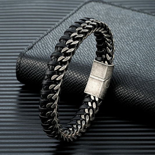 Jack Armband aus robustem Leder mit Box-Ketten-Design aus Edelstahl und magnetischem Verschluss