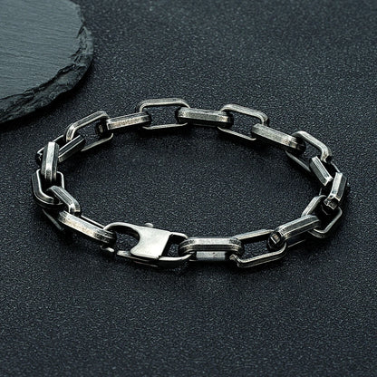 Robustes Herrenarmband Arwic mit Vintage-Design - quadratisches Gliederkettenmuster aus Edelstahl
