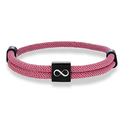 Edelstahl-Oberfläche des Infinity-Armbands - hautfreundlich und langlebig