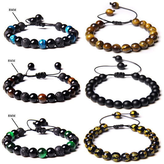 Nahaufnahme der 8mm Perlen des Yoga-Armbands - Hochwertige Verarbeitung im Detail

